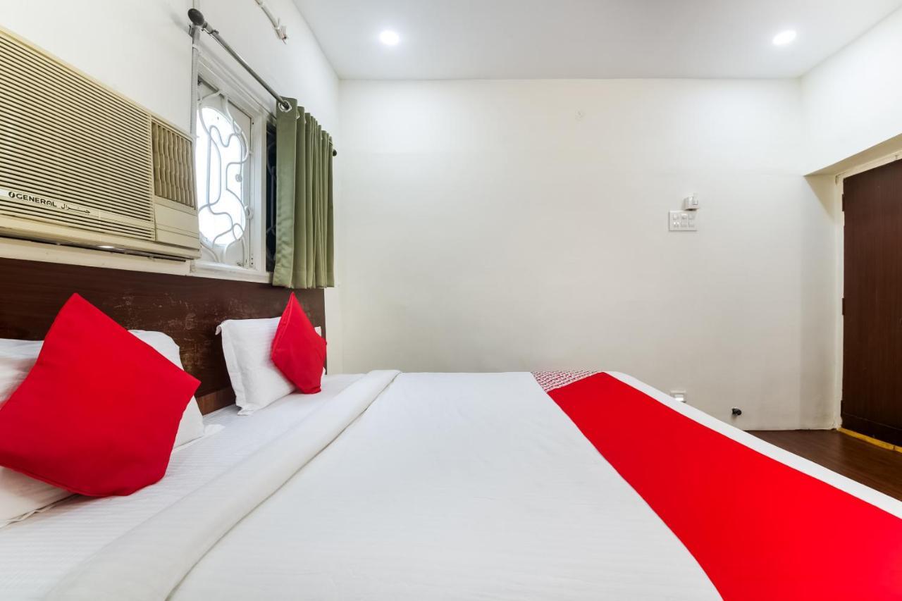Oyo 76129 Rk Inn คุนตูร์ ภายนอก รูปภาพ